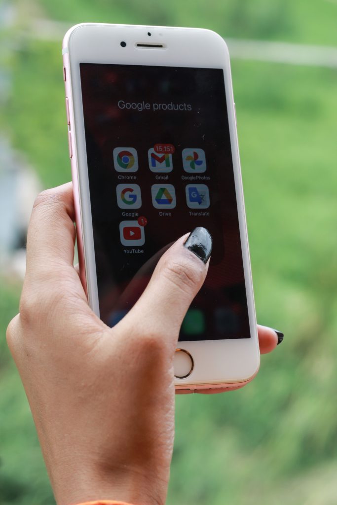 écran telephone mobile avec applications google
